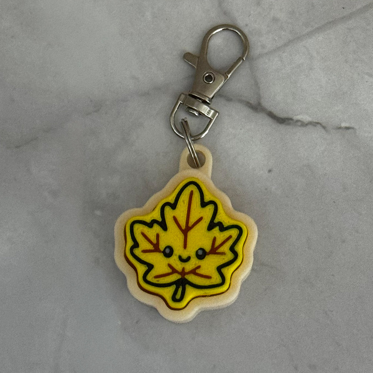 Yellow Leaf Clicker – Mechanical Fidget & Stimming Toy